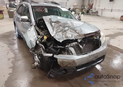 2011 Subaru Outback 2.5I Premium из США, поврежденный, VIN 4S4BRBGC7B3353472